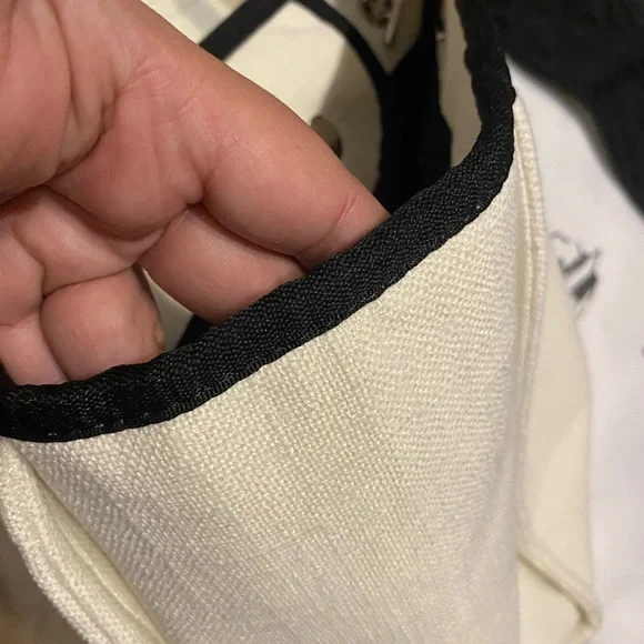 ❌SOLD❌ Gently Used! Excellent Condition Authentic Large CHANEL White Black Tote - Picture 11 of 16